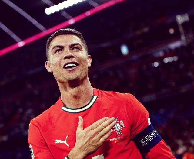  郑钦文失利惹球迷热议 